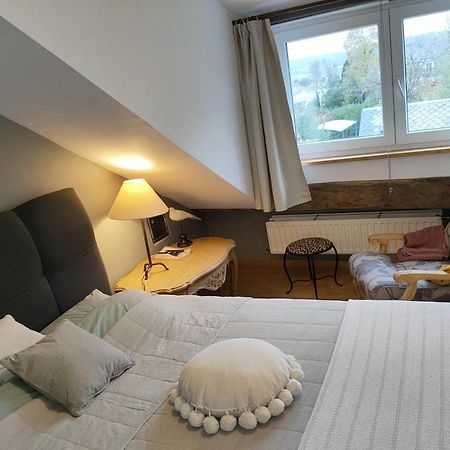 フロロンヴィル Chez Monsieur Bed & Breakfast エクステリア 写真