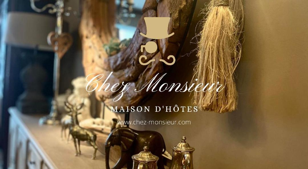 フロロンヴィル Chez Monsieur Bed & Breakfast エクステリア 写真